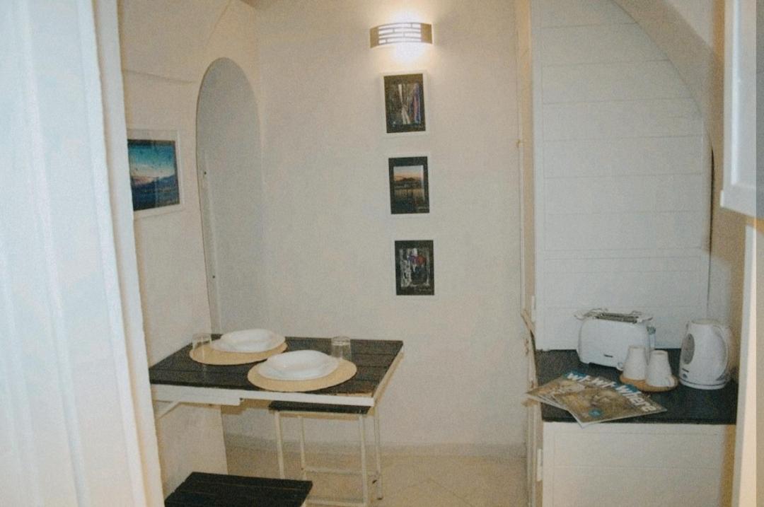Piccola Maison Nel Centro Di Napoli Bagian luar foto