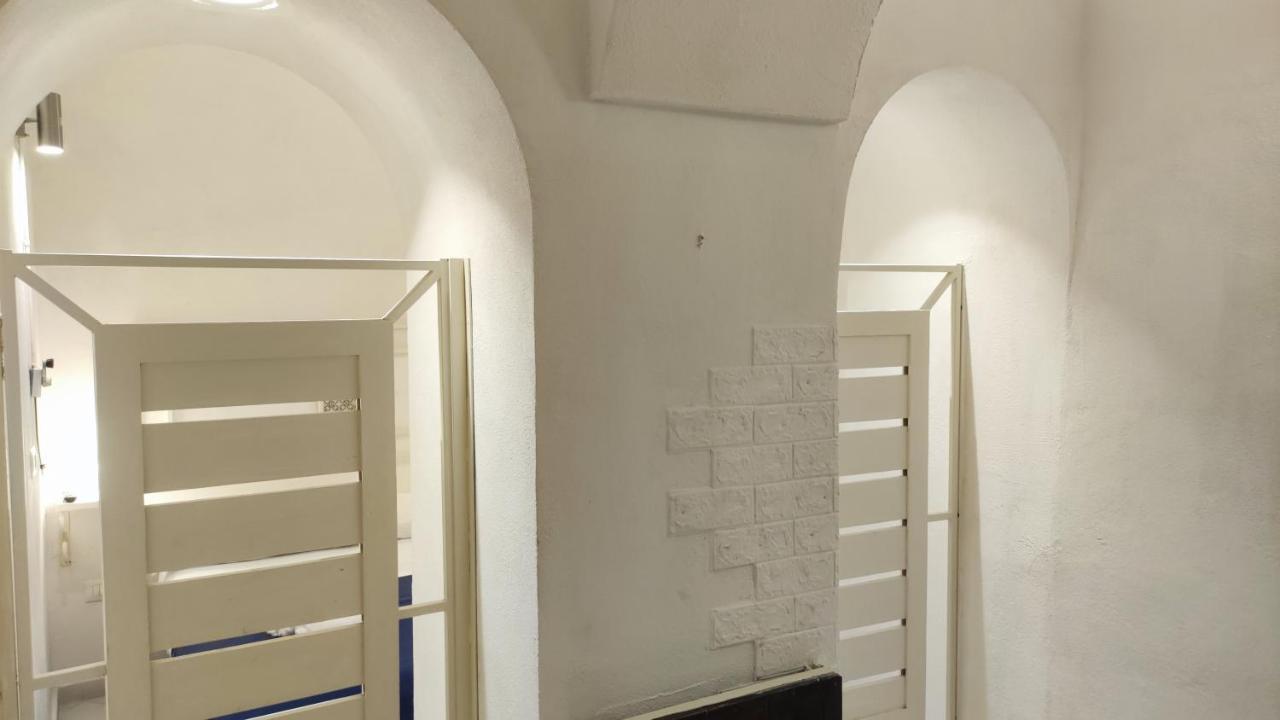 Piccola Maison Nel Centro Di Napoli Bagian luar foto