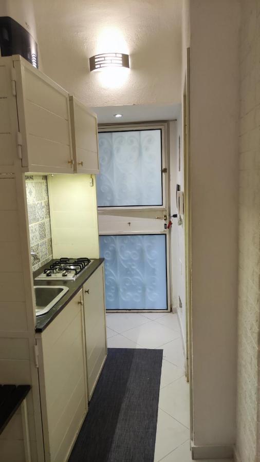 Piccola Maison Nel Centro Di Napoli Bagian luar foto